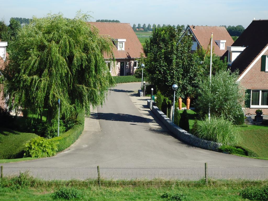 Huize Polderzicht Aan Het Grevelingenmeer Battenoord Exterior photo